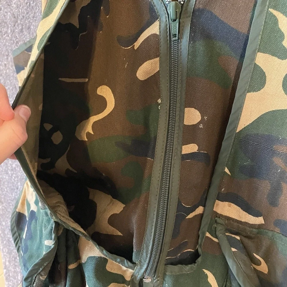 VTG Duck Camo Game Winner Shooting Vest Mens Medium Hunting Sportswear Quilted